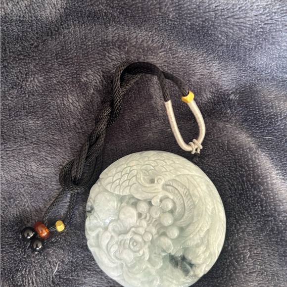 Burma Jade Phoenix Pendant - Picture 4 of 5